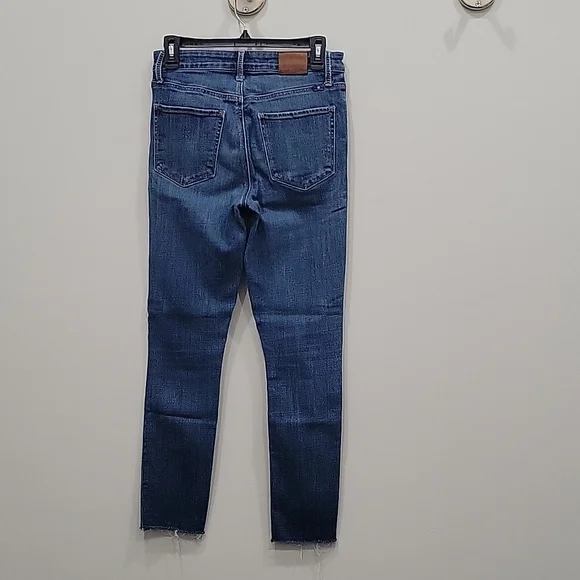 Lucky Brand Bridgette Skinny Jeans Size 4/27A - Picture 2 of 8